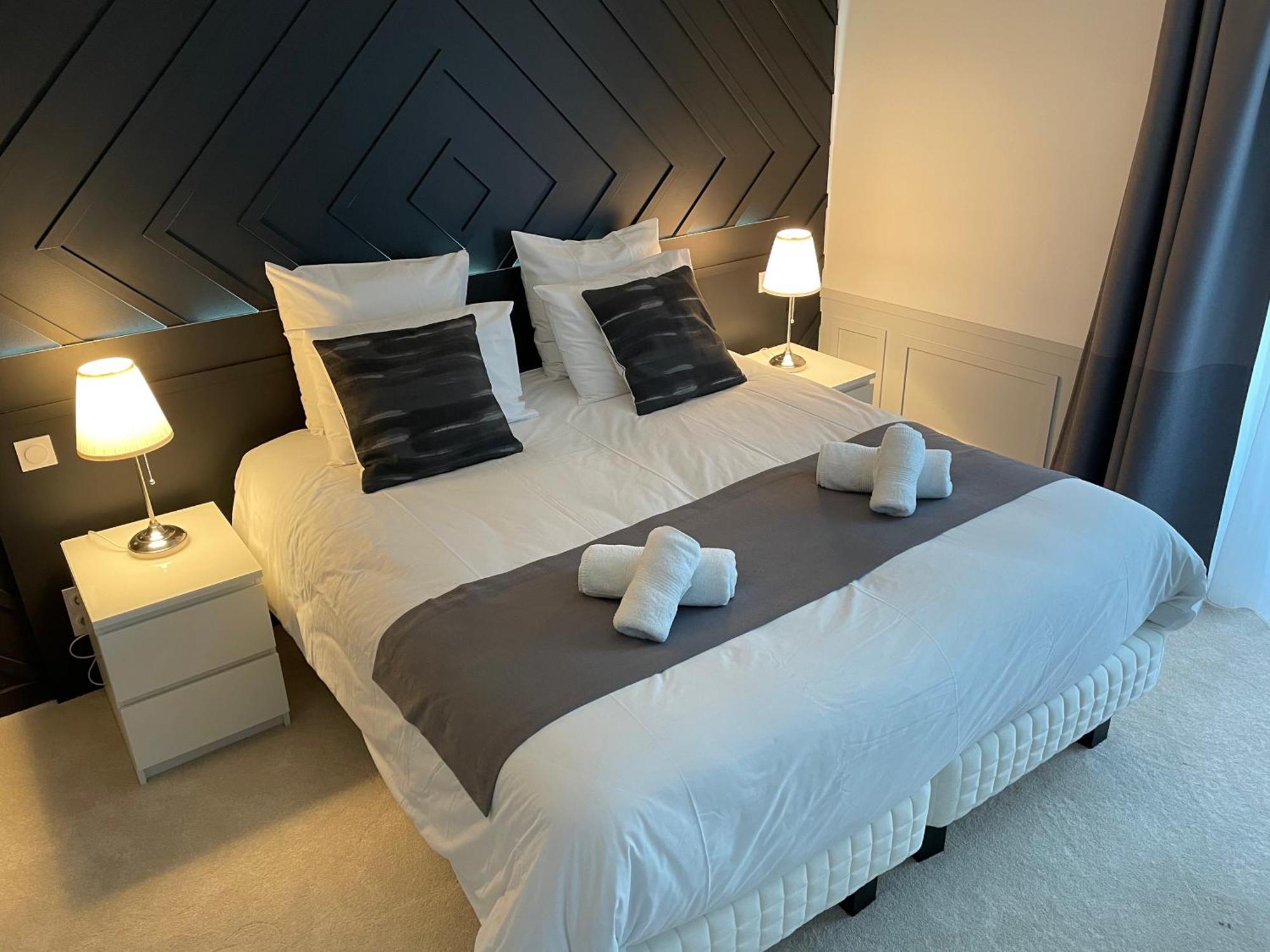 Le Troncais Hotell Saint-Bonnet-Tronçais Eksteriør bilde