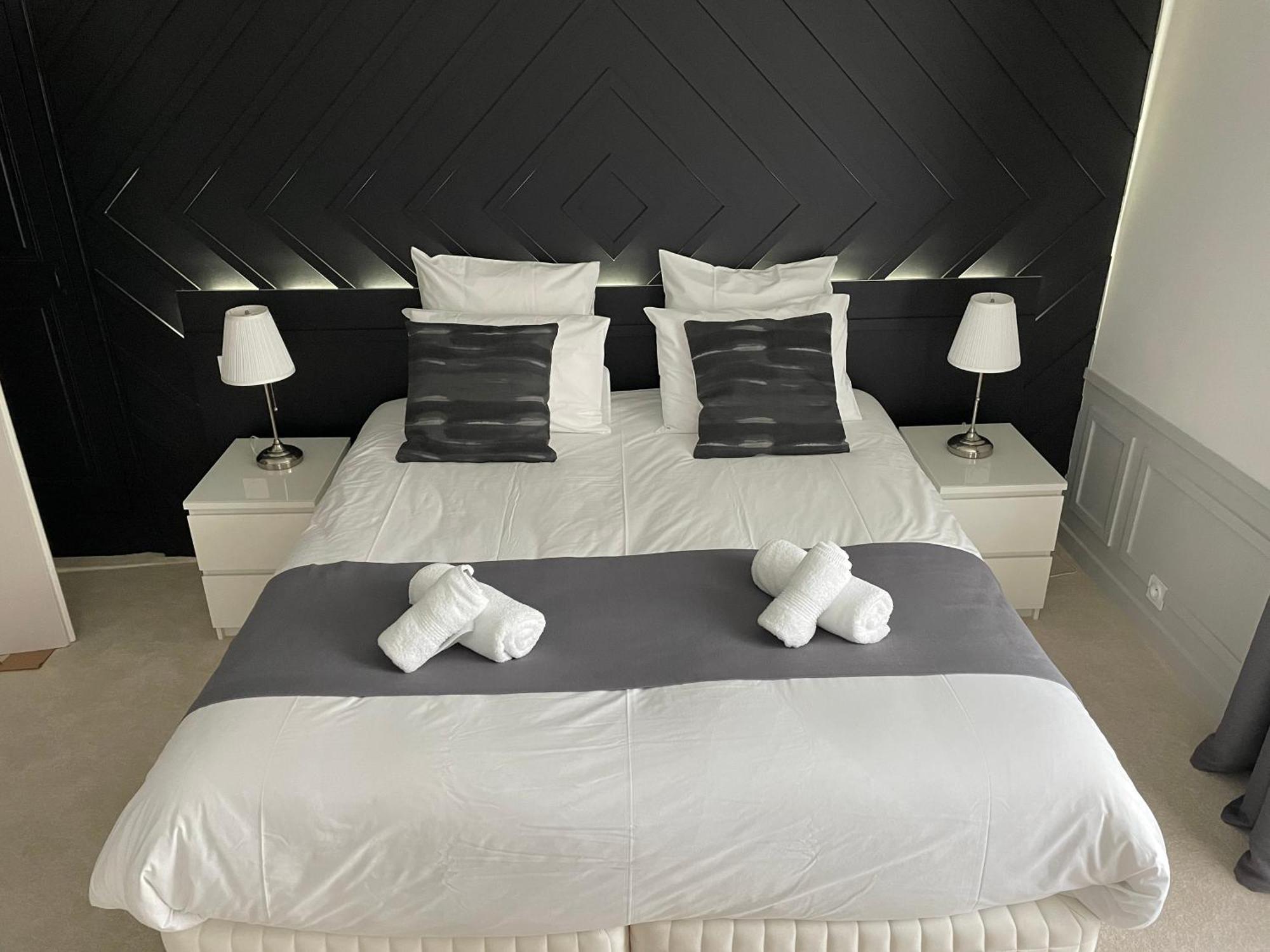 Le Troncais Hotell Saint-Bonnet-Tronçais Eksteriør bilde