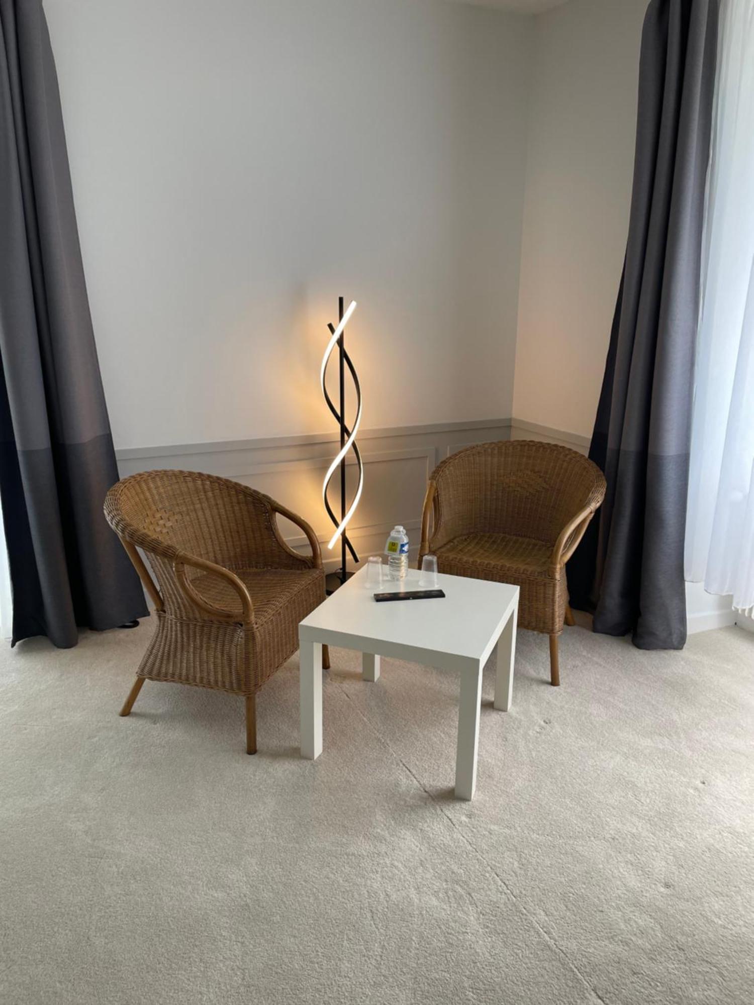 Le Troncais Hotell Saint-Bonnet-Tronçais Eksteriør bilde
