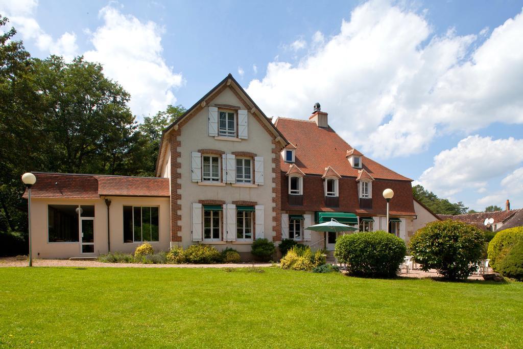 Le Troncais Hotell Saint-Bonnet-Tronçais Eksteriør bilde